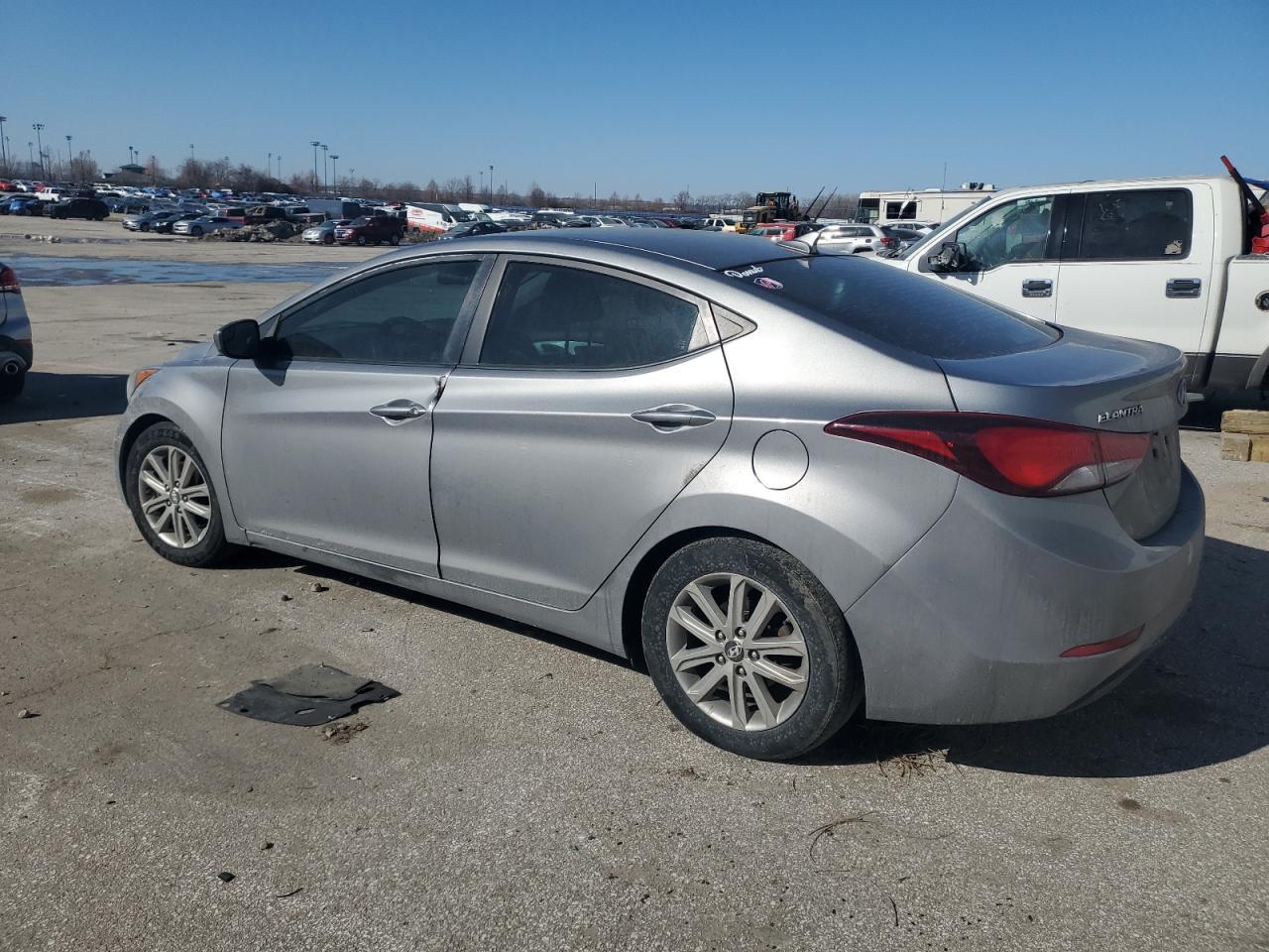 2015 HYUNDAI ELANTRA SE - Фото 2