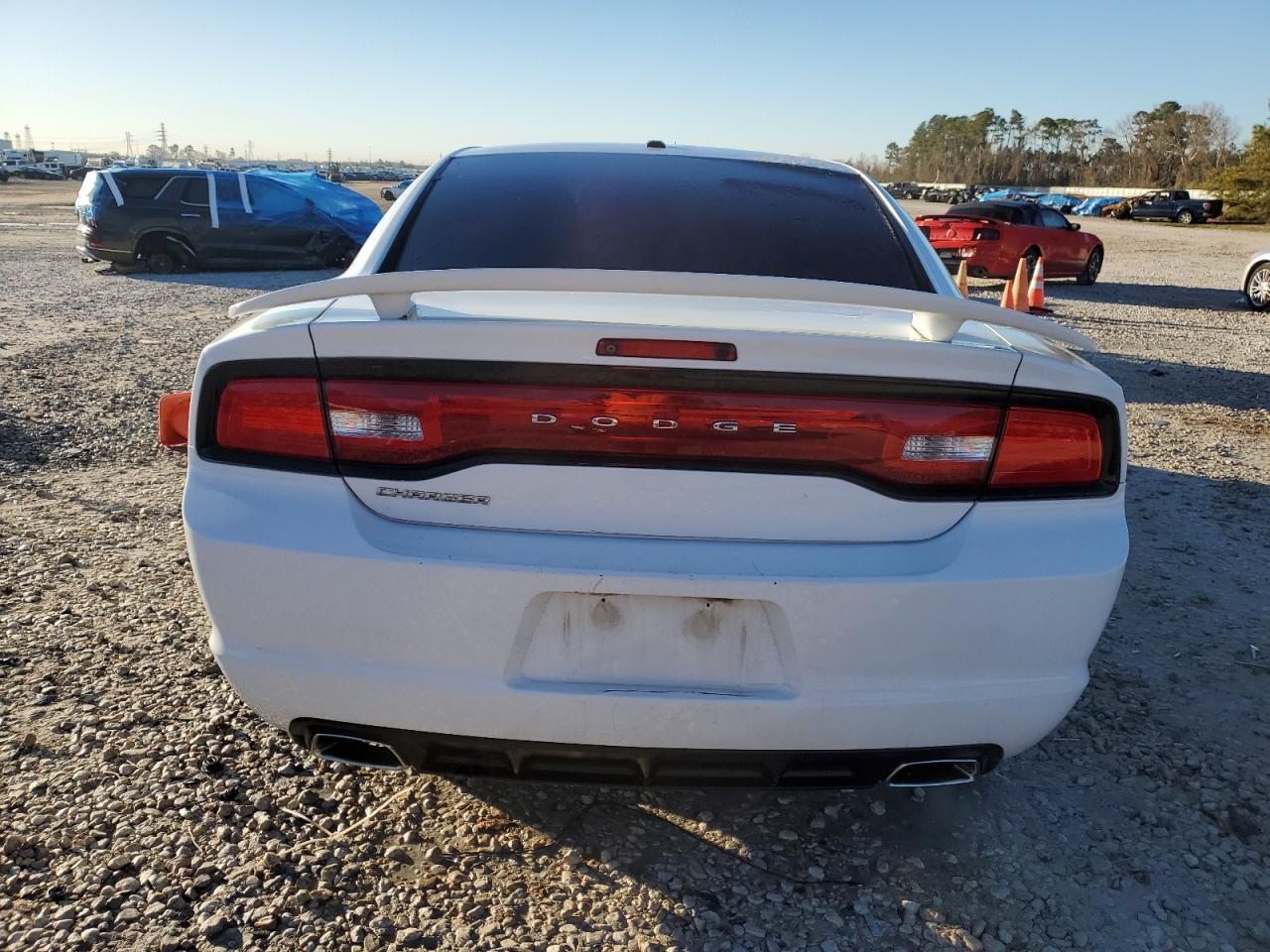 2014 DODGE CHARGER SX - Image 6