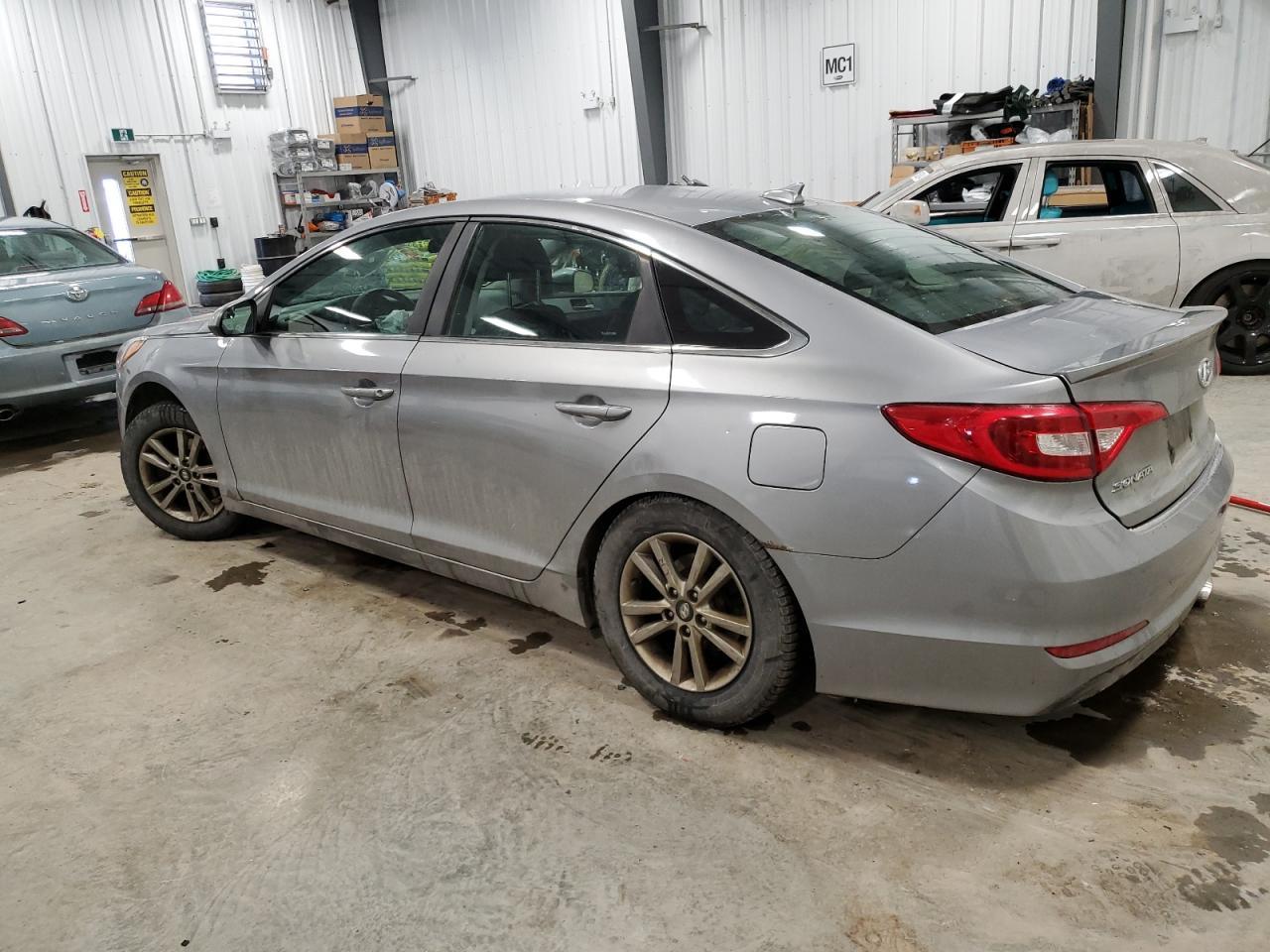 2017 HYUNDAI SONATA SE - Фото 2