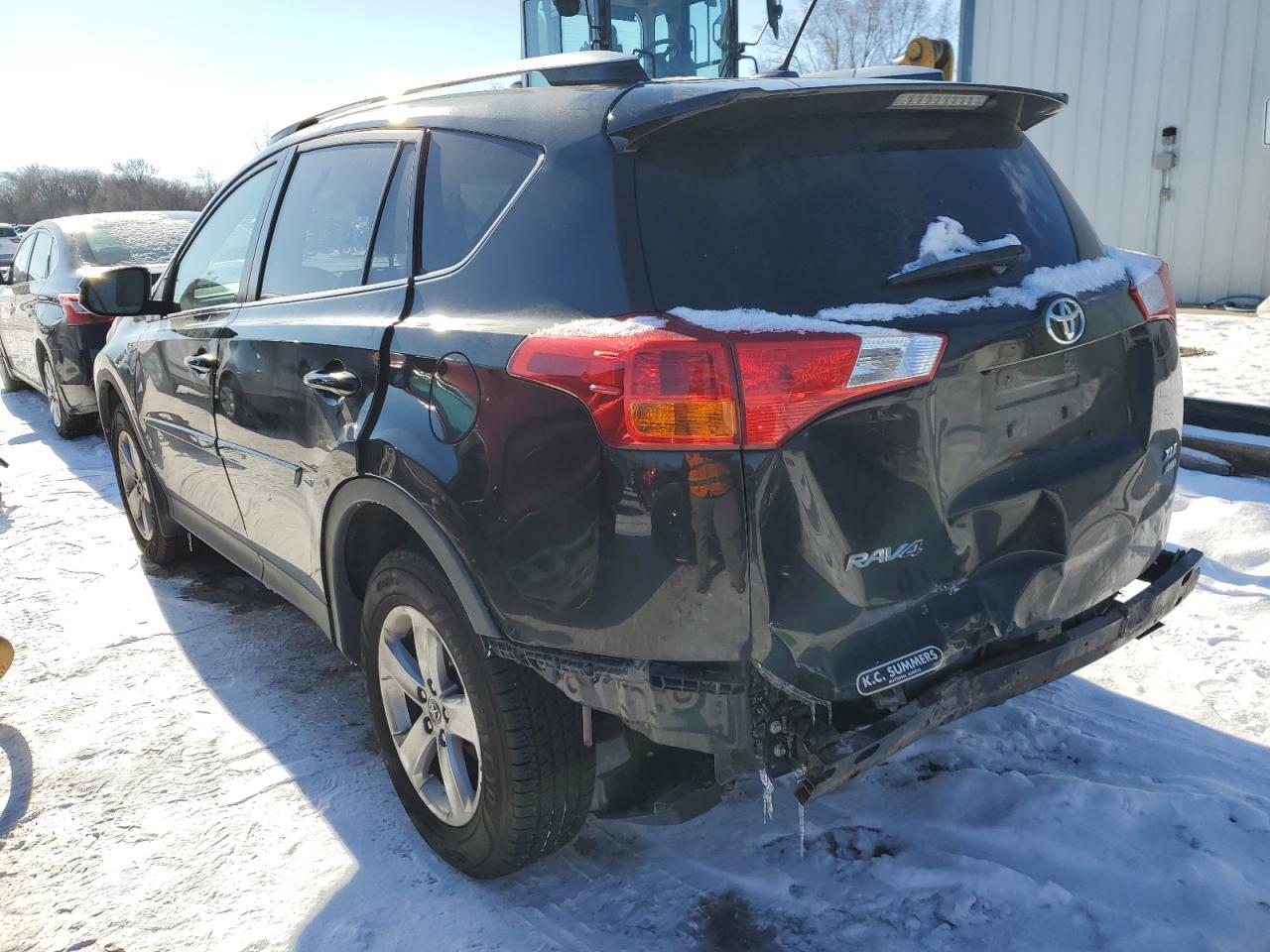 2015 TOYOTA RAV4 XLE - Image 2