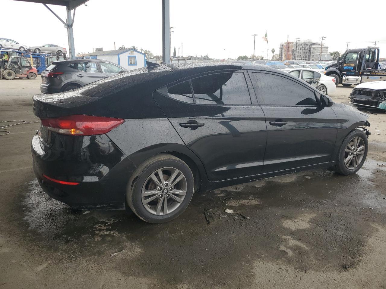 2017 HYUNDAI ELANTRA SE - Фото 3