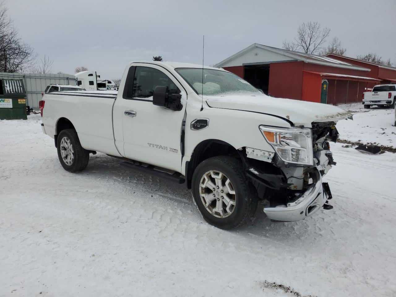 2017 NISSAN TITAN XD S - Фото 4