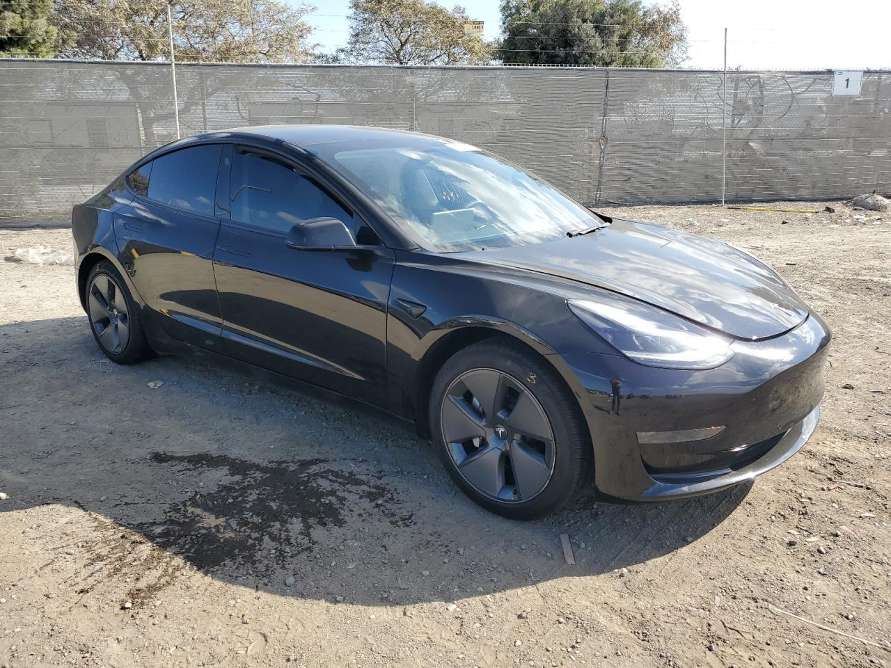 2021 TESLA MODEL 3 - Image 4