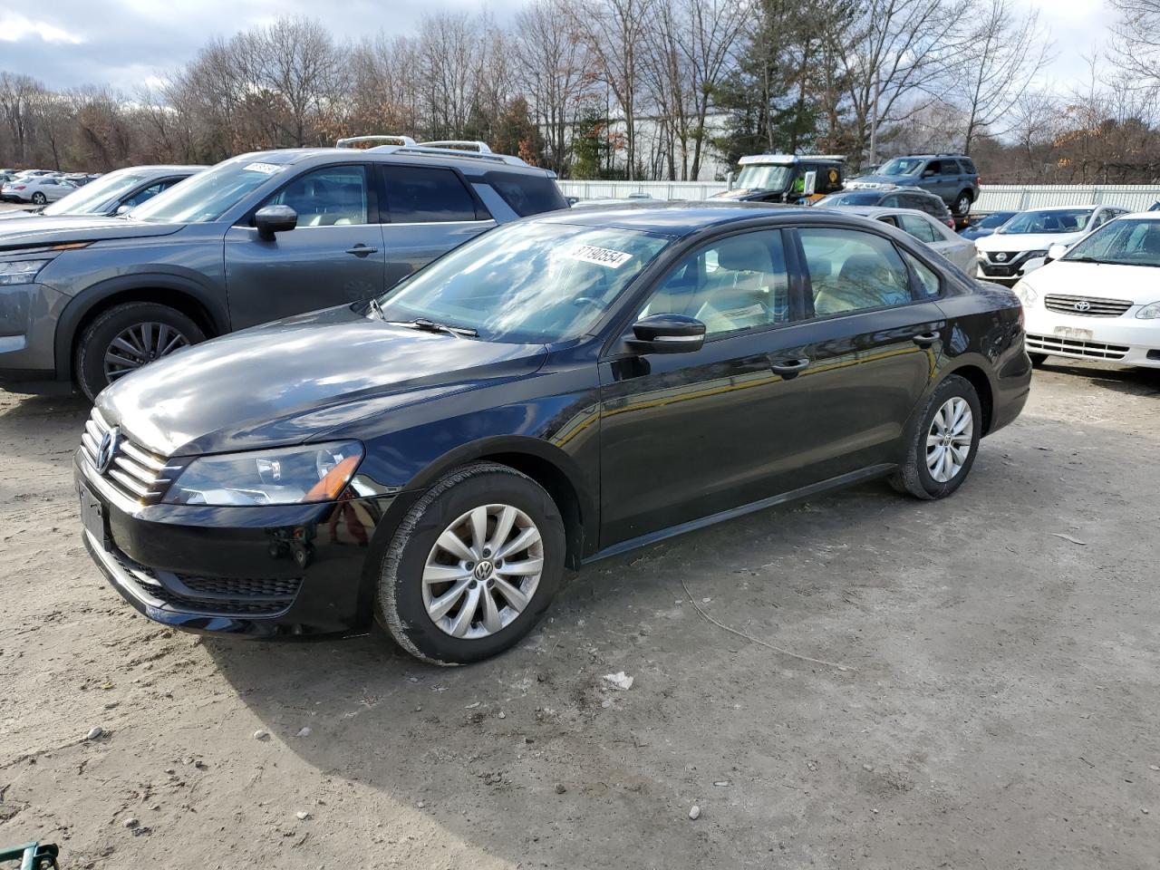 2015 VOLKSWAGEN PASSAT S