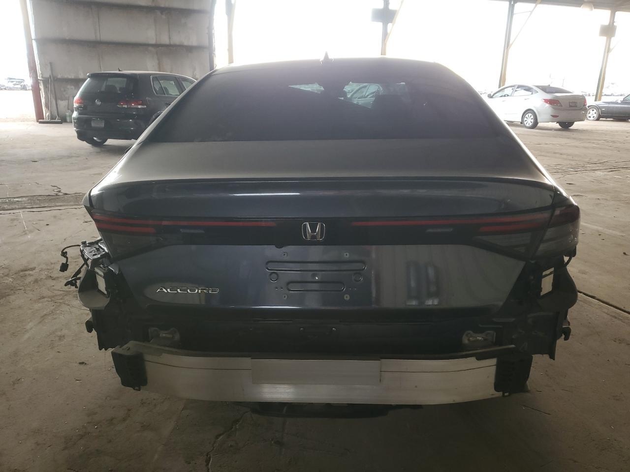 2024 HONDA ACCORD EX - Фото 6