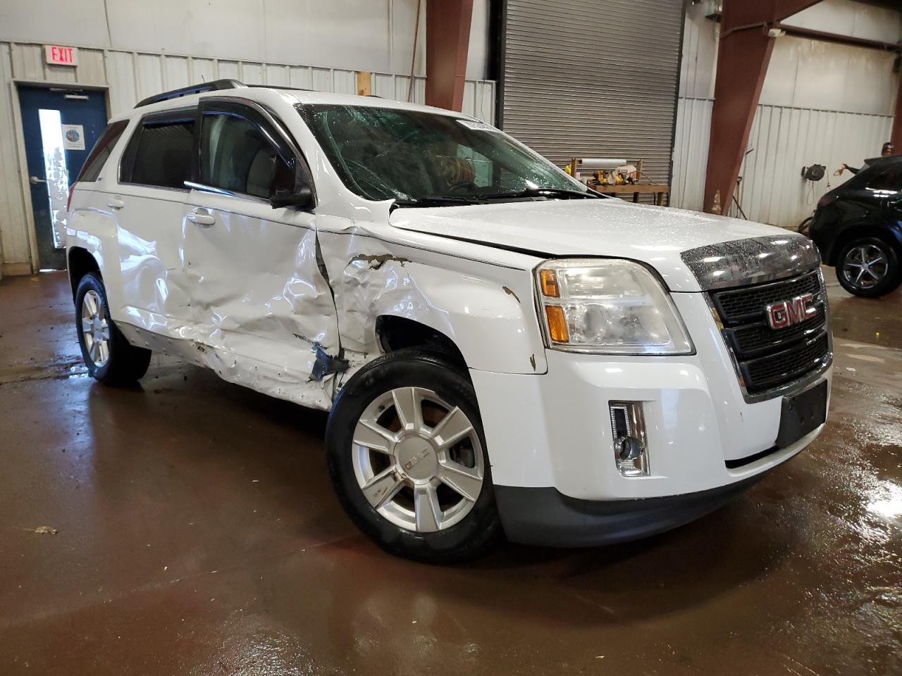 2012 GMC TERRAIN SL - Image 4