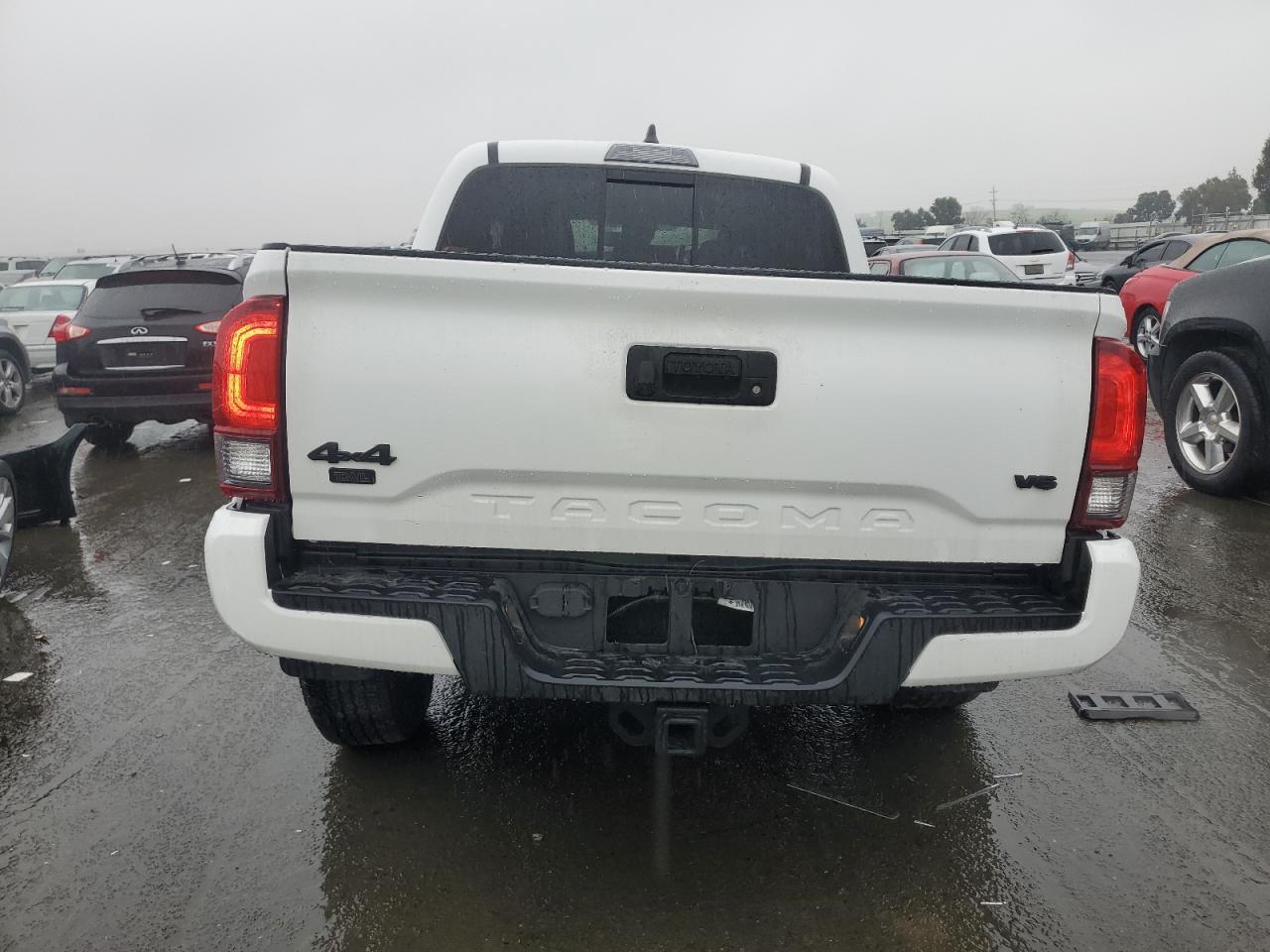 2023 TOYOTA TACOMA DOU - Фото 6