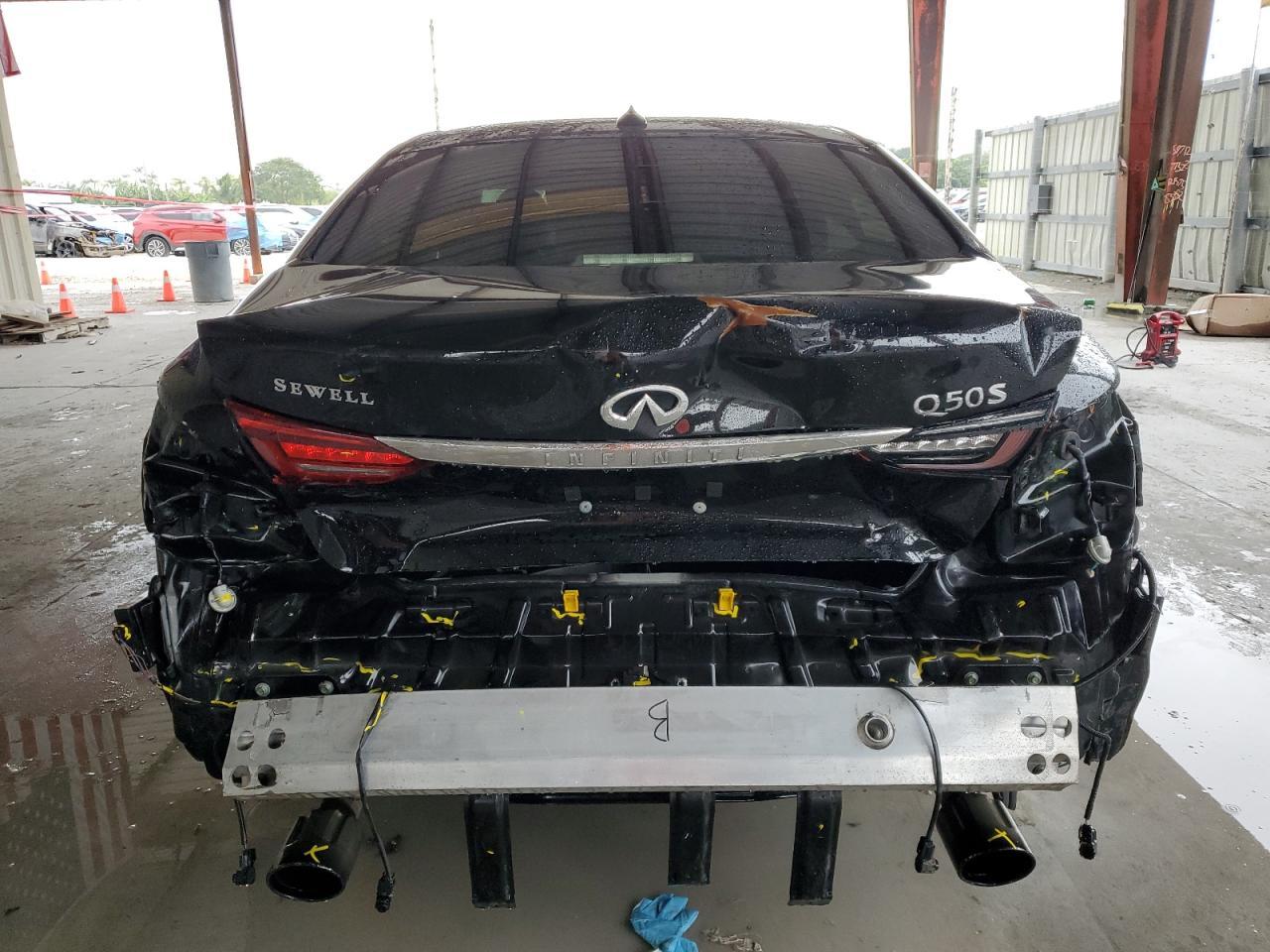 2018 INFINITI Q50 LUXE - Фото 6