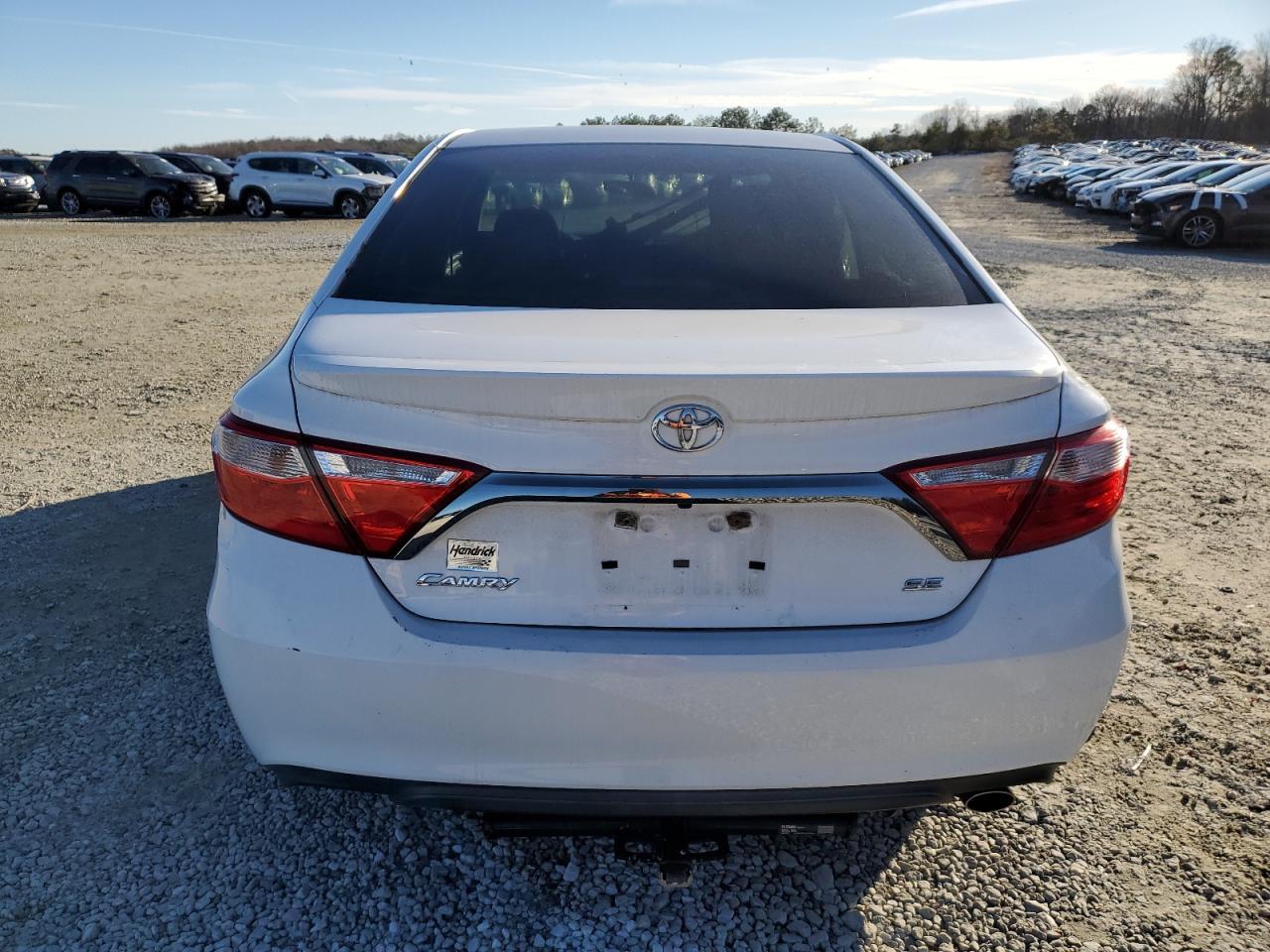 2015 TOYOTA CAMRY LE - Фото 6