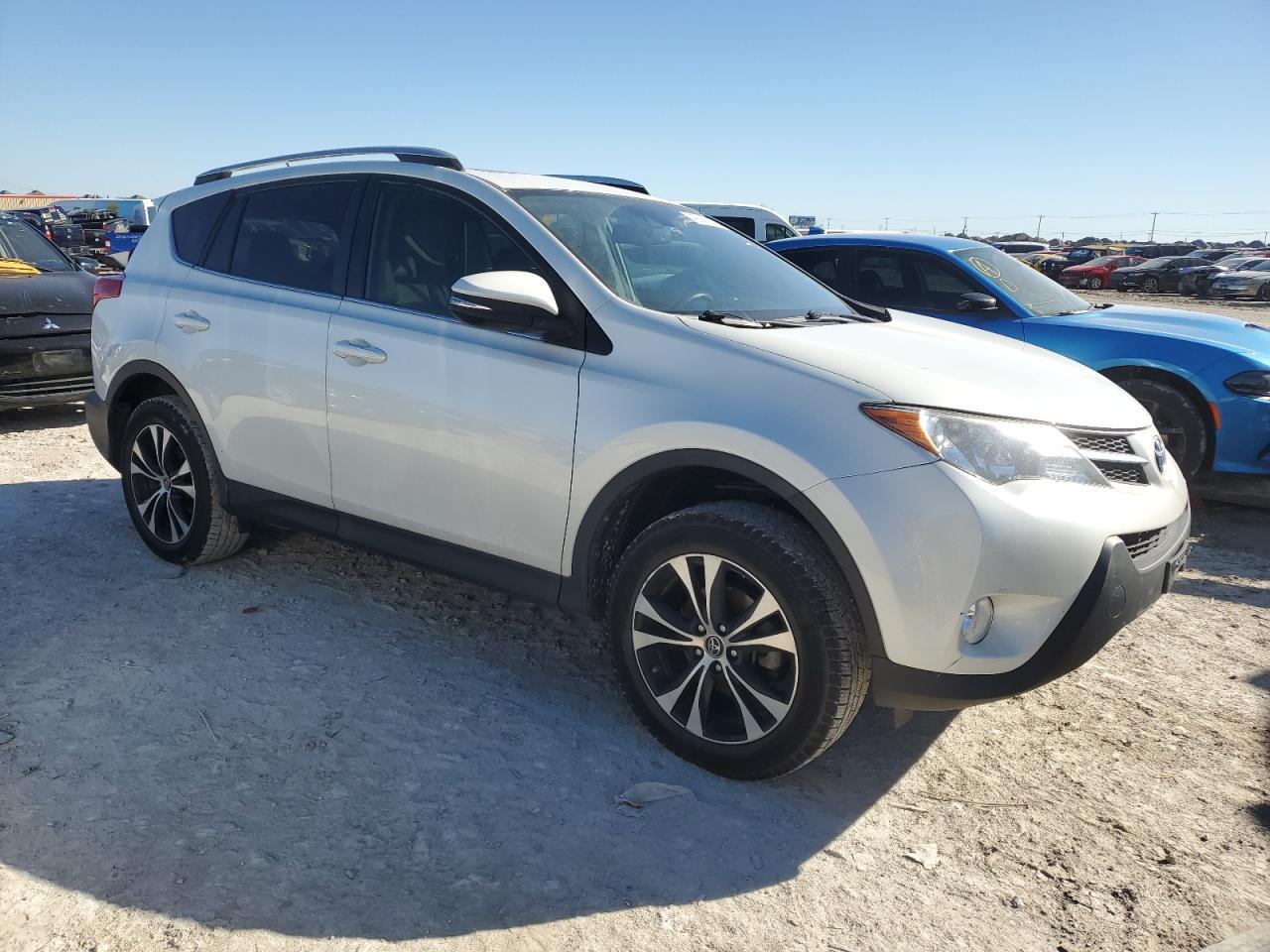 2015 TOYOTA RAV4 LIMIT - Фото 4