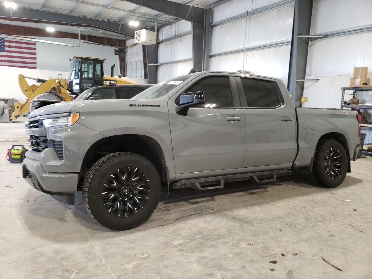 2024 CHEVROLET SILVERADO