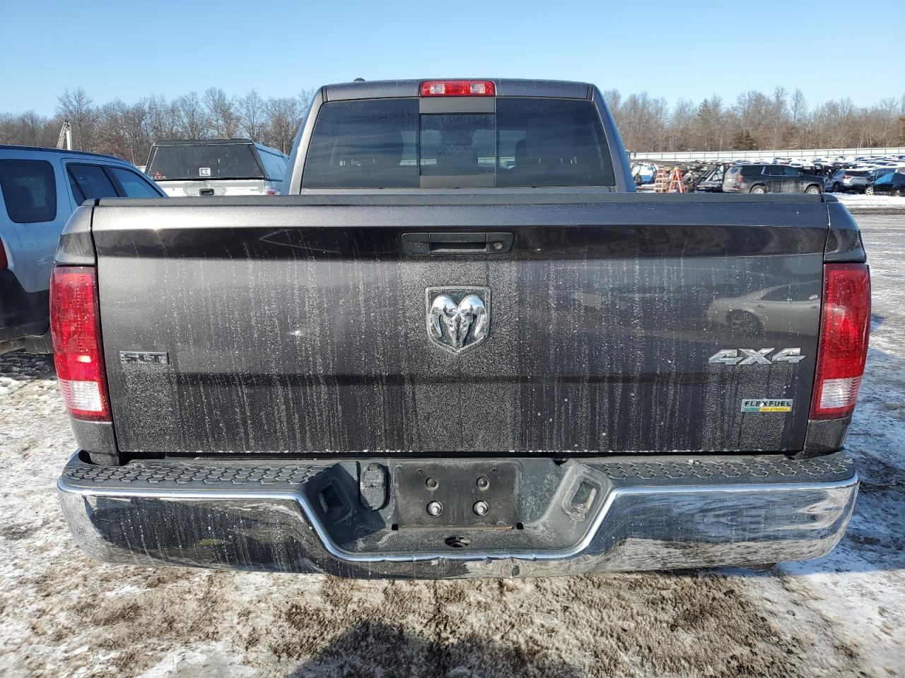 2017 RAM 1500 SLT - Image 6