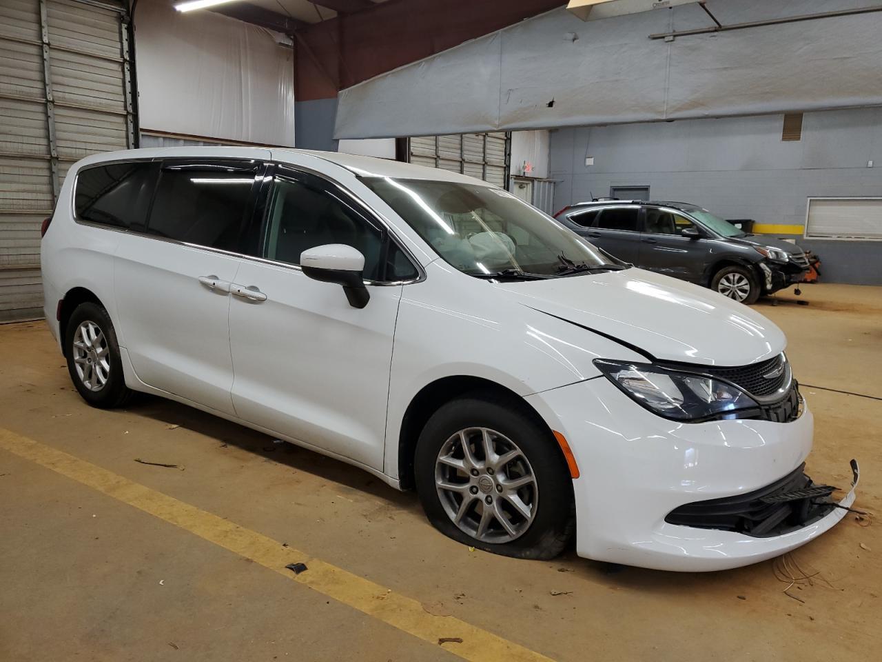 2017 CHRYSLER PACIFICA T - Image 4