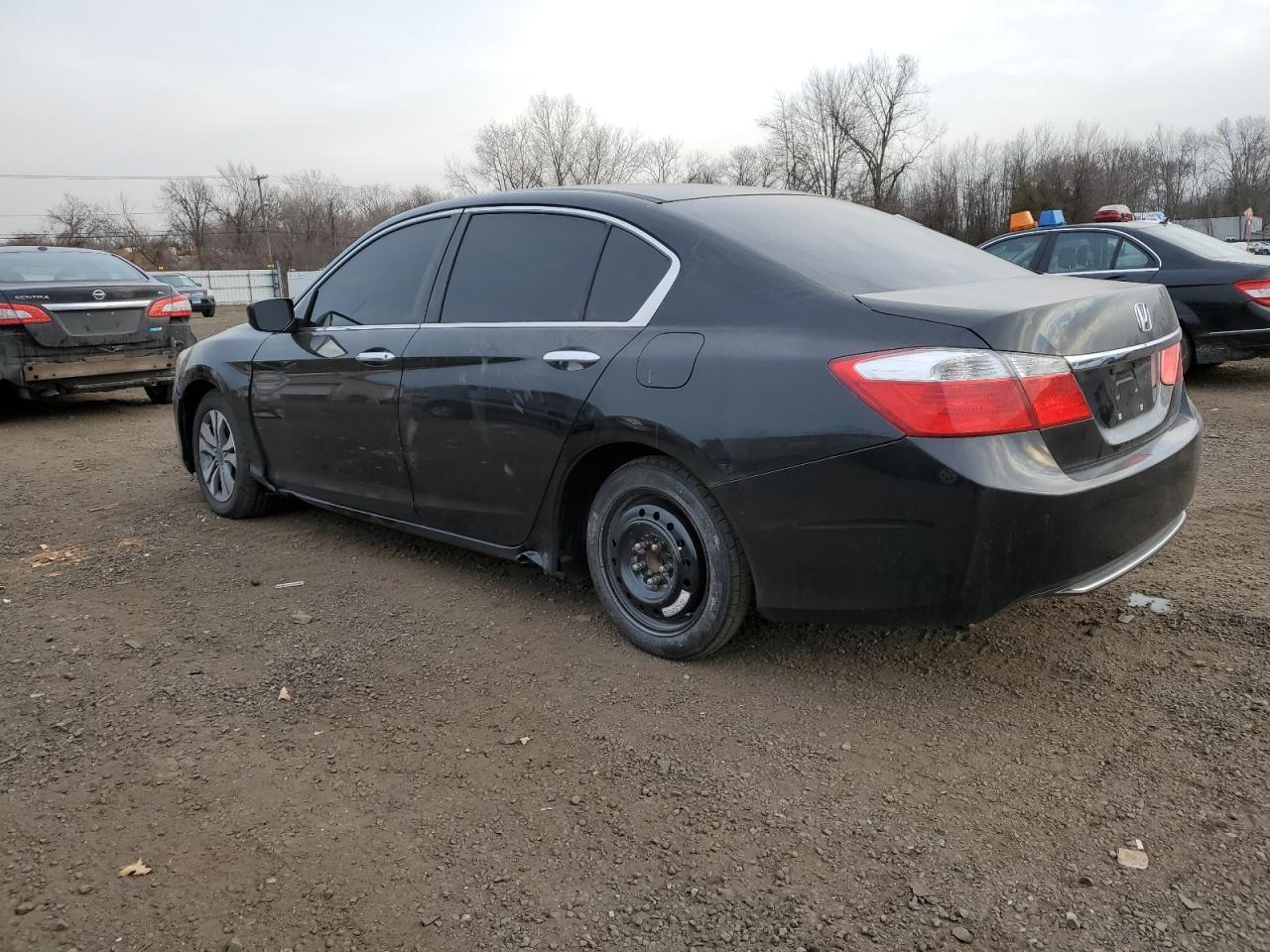 2014 HONDA ACCORD LX - Фото 2