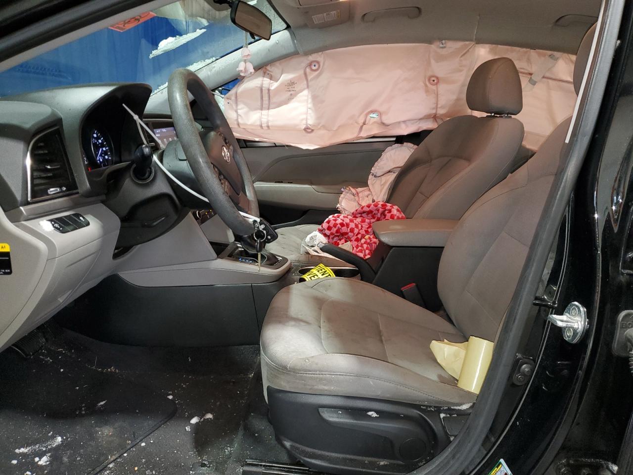 2017 HYUNDAI ELANTRA SE - Image 7