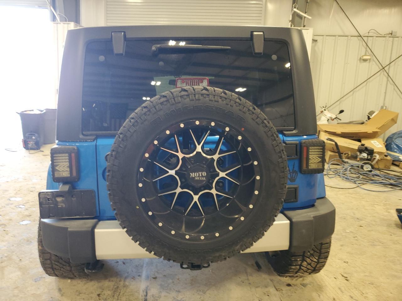 2015 JEEP WRANGLER U - Фото 6