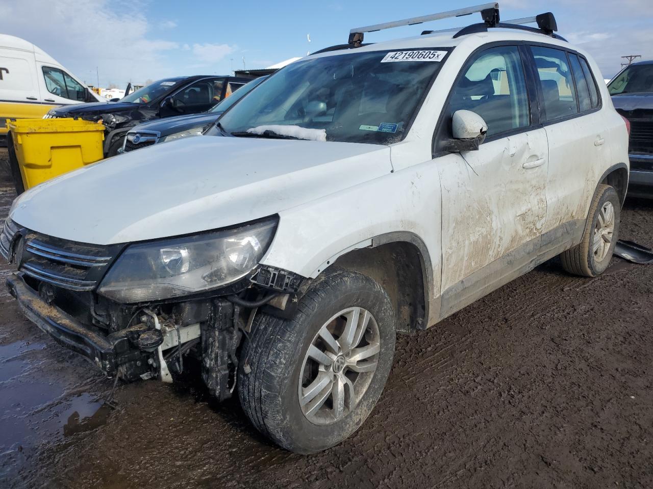 2015 VOLKSWAGEN TIGUAN S