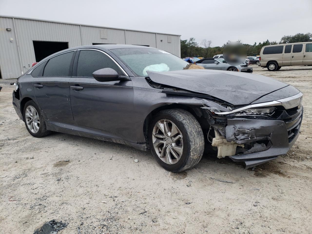 2018 HONDA ACCORD LX - Image 4