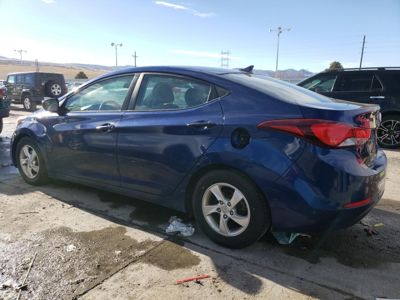 2015 HYUNDAI ELANTRA SE - Image 2