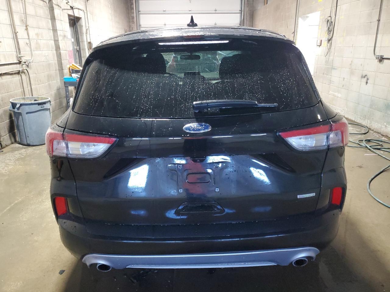 2020 FORD ESCAPE SE - Image 6
