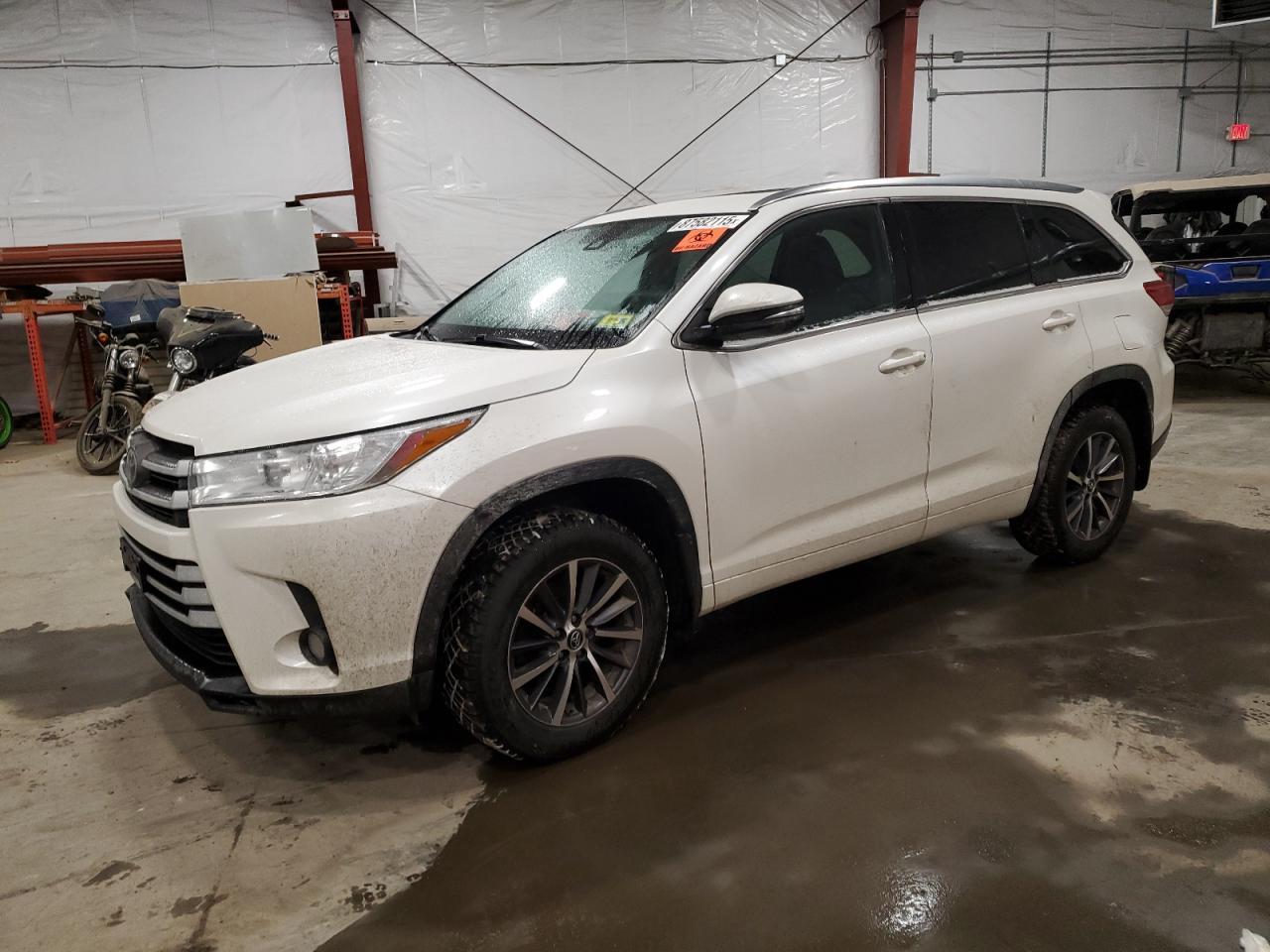 2018 TOYOTA HIGHLANDER