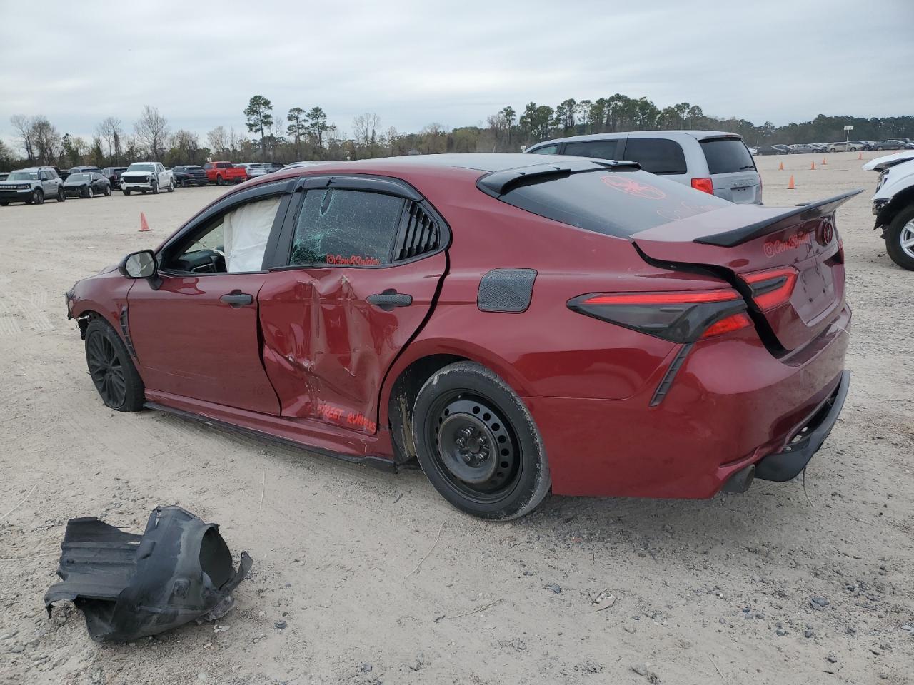 2018 TOYOTA CAMRY L - Image 2
