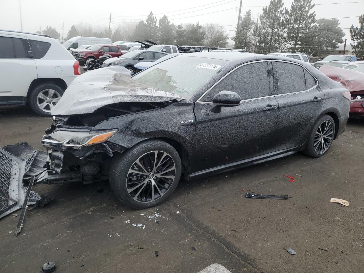 2018 TOYOTA CAMRY HYBR car image