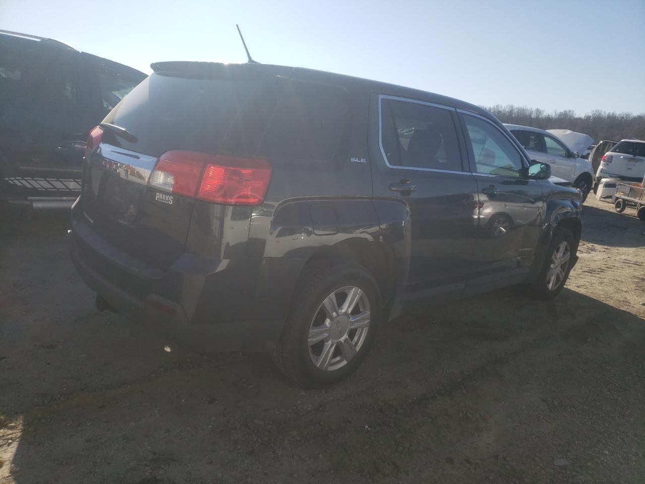 2014 GMC TERRAIN SL - Image 3