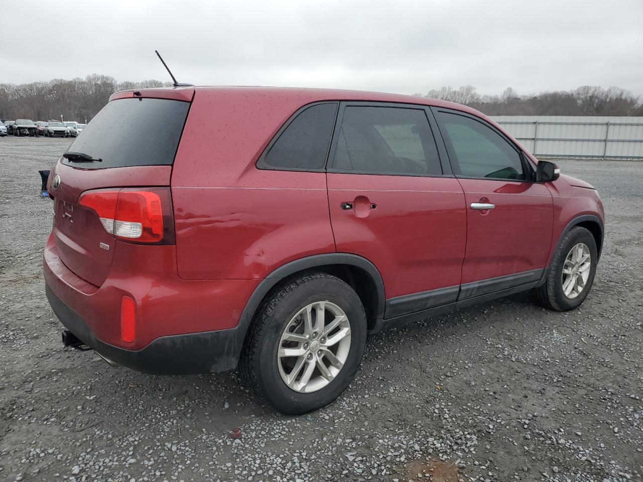 2014 KIA SORENTO LX - Фото 3