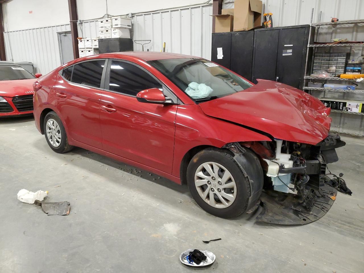 2018 HYUNDAI ELANTRA SE - Фото 4
