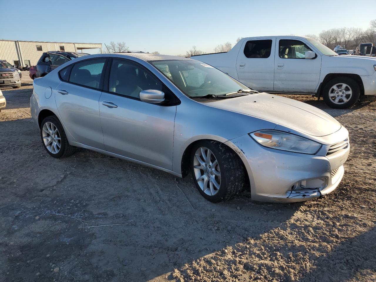2013 DODGE DART SXT - Image 4
