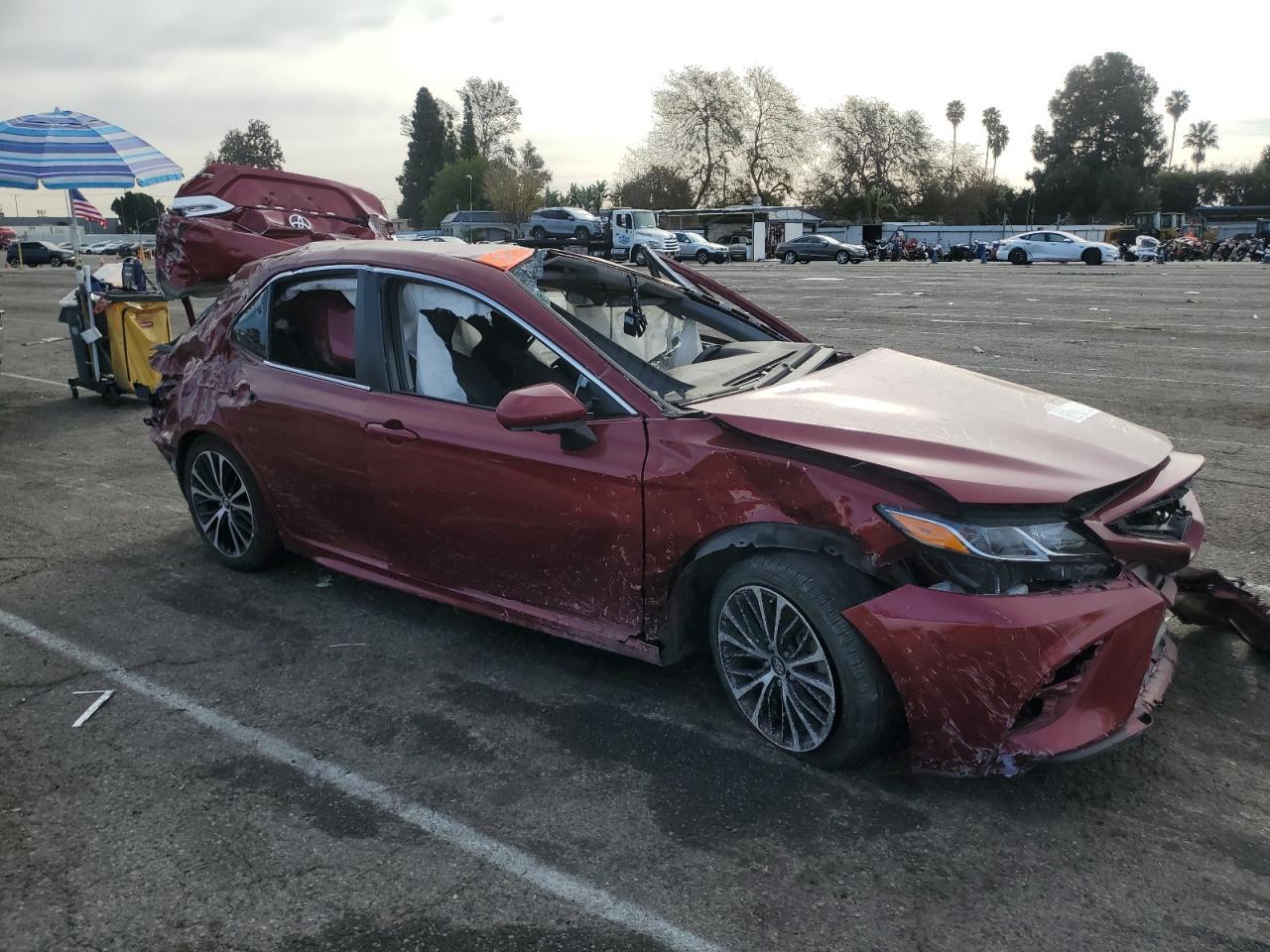 2018 TOYOTA CAMRY L - Фото 4