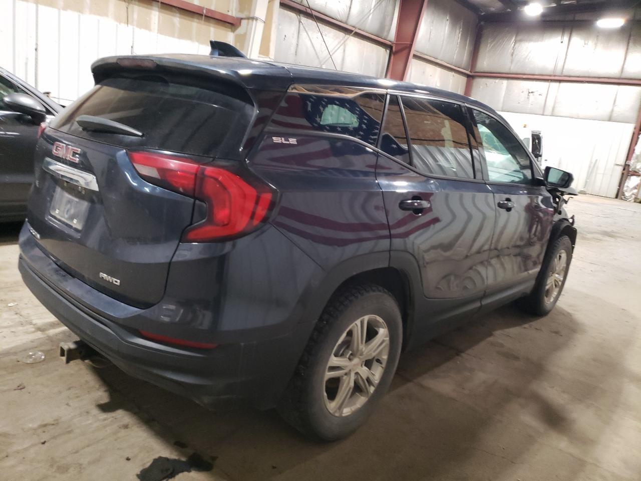 2018 GMC TERRAIN SL - Image 3