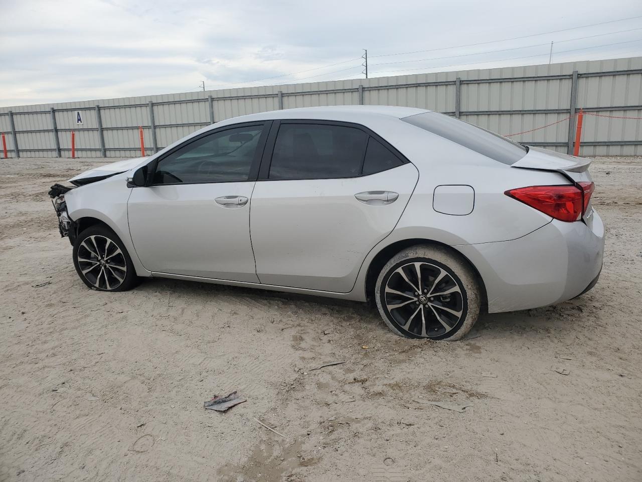 2018 TOYOTA COROLLA L - Image 2