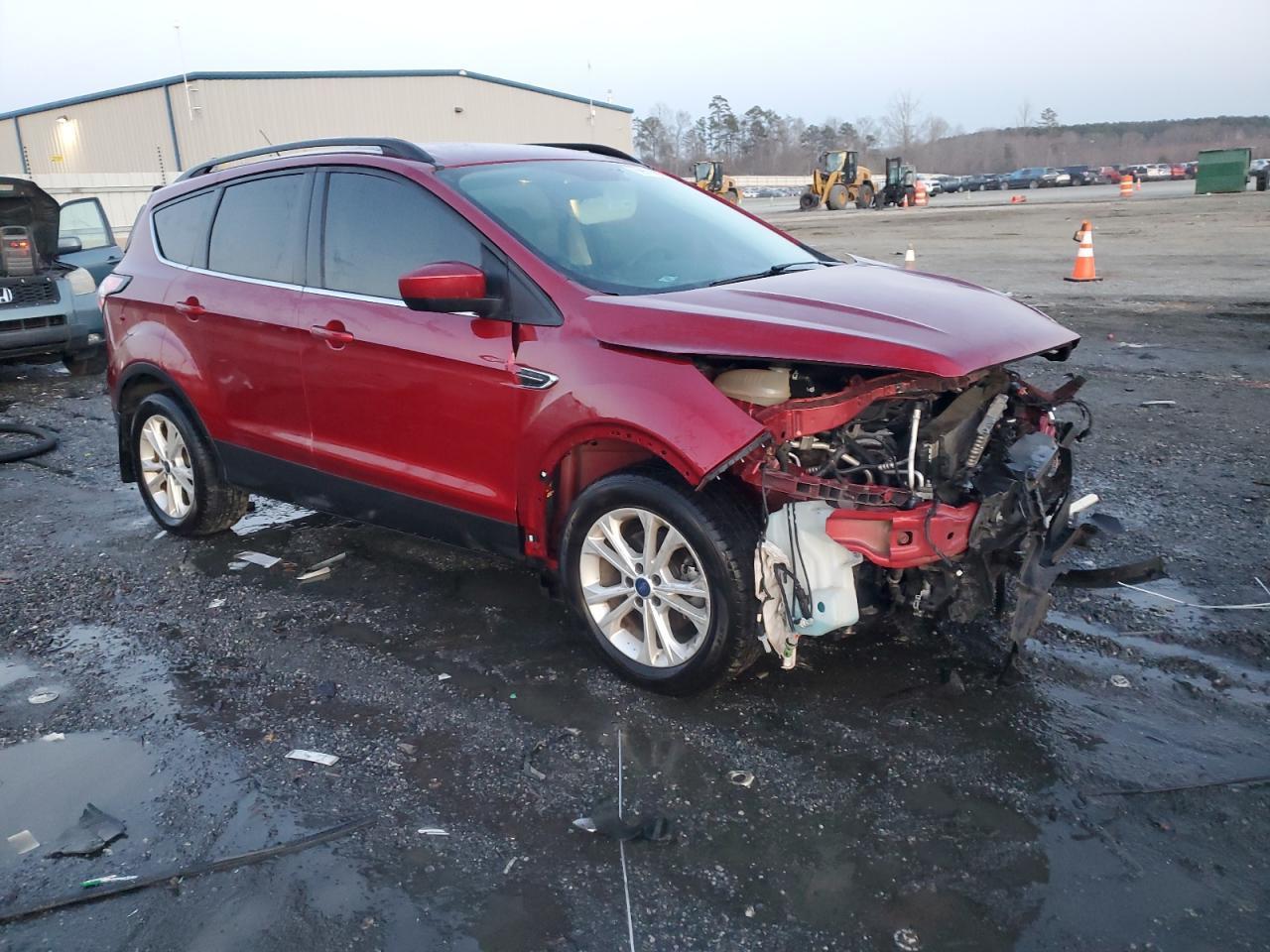 2017 FORD ESCAPE SE - Image 4