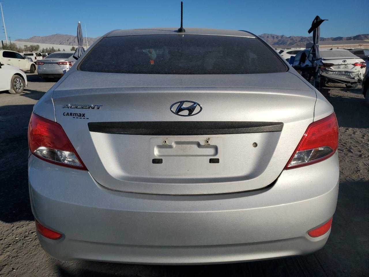 2016 HYUNDAI ACCENT SE - Фото 6