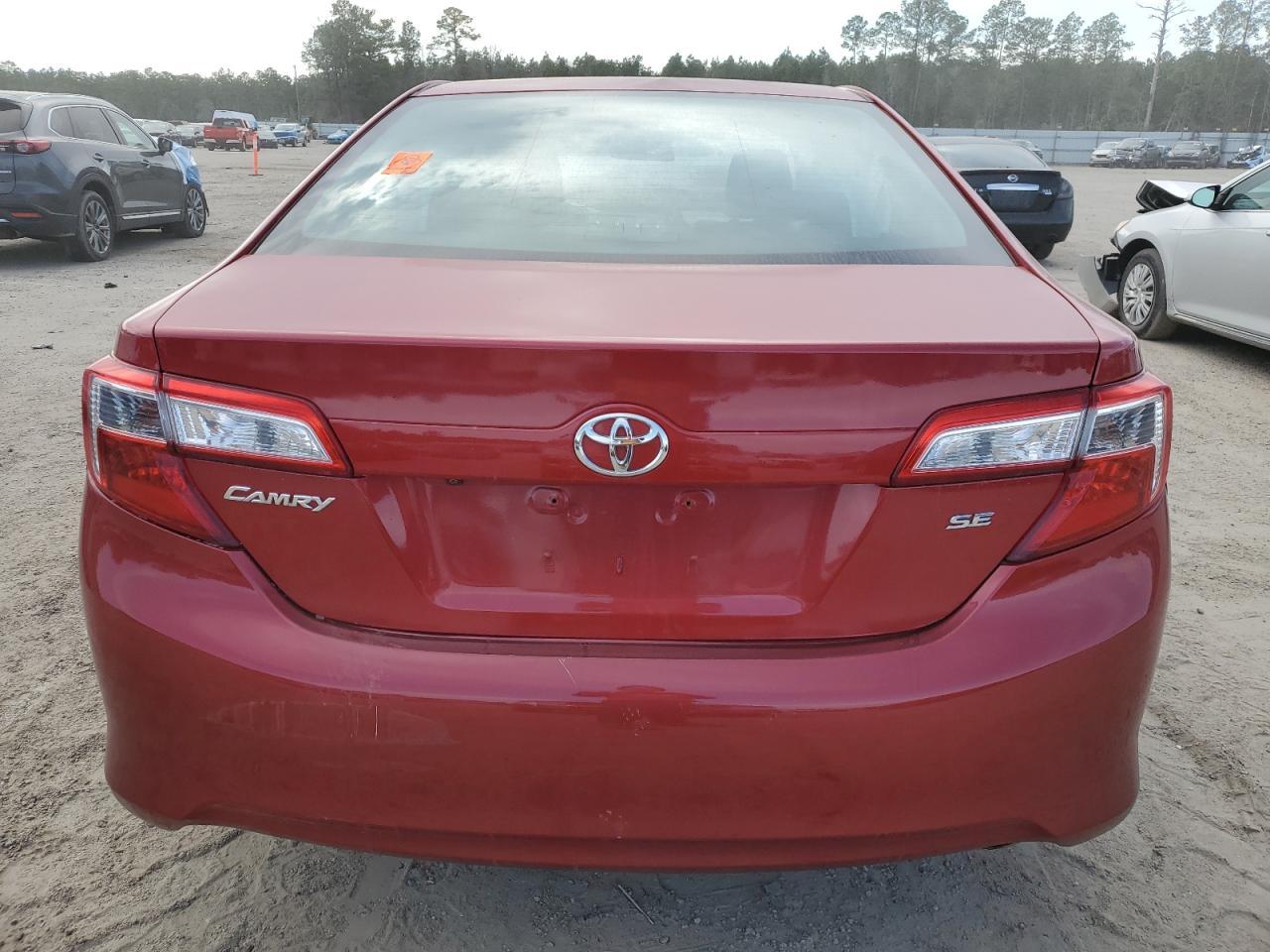 2014 TOYOTA CAMRY L - Фото 6