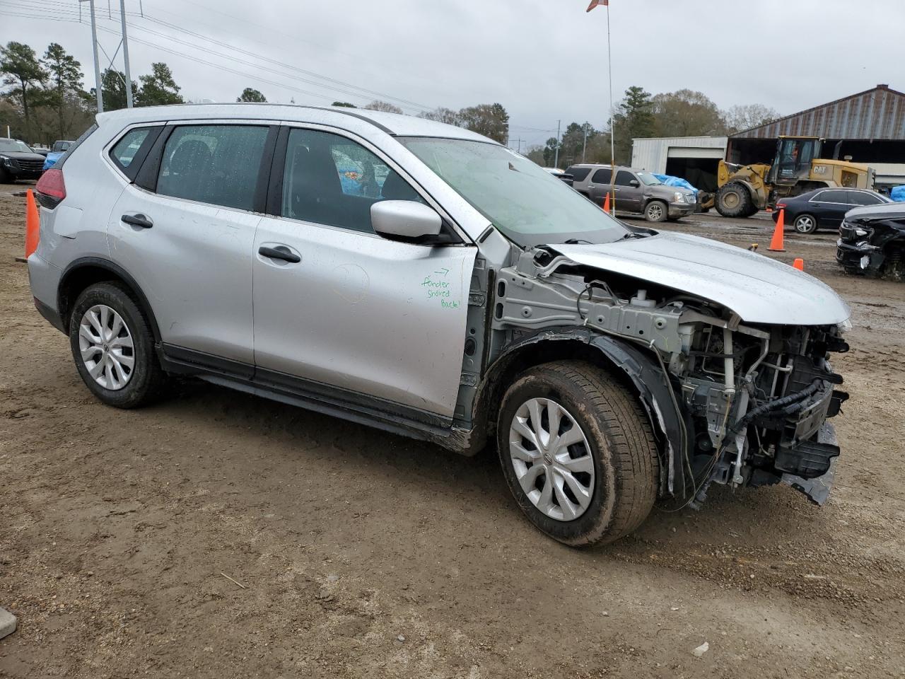 2017 NISSAN ROGUE S - Image 4