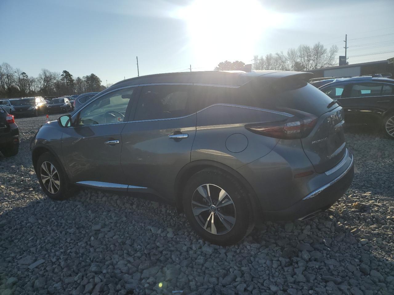 2022 NISSAN MURANO SV - Image 2