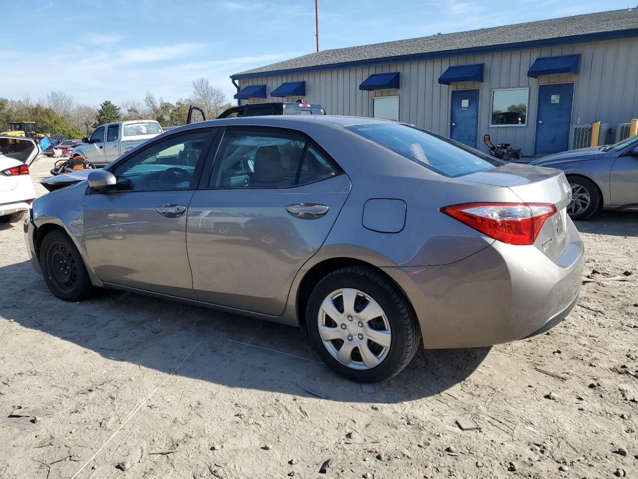 2016 TOYOTA COROLLA L - Фото 2