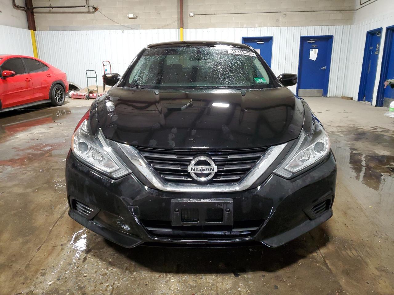 2018 NISSAN ALTIMA 2.5 - Фото 5