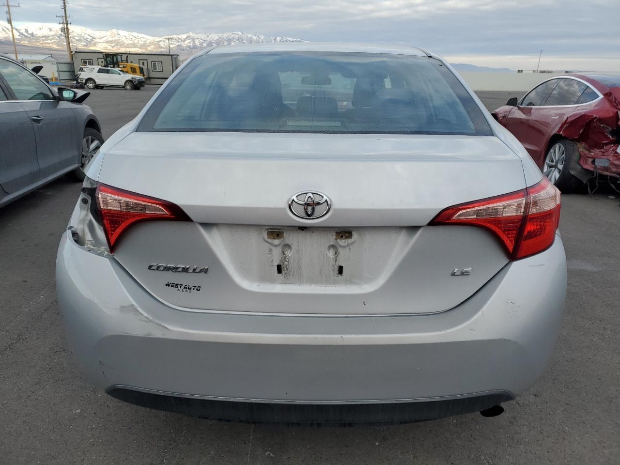 2018 TOYOTA COROLLA L - Фото 6