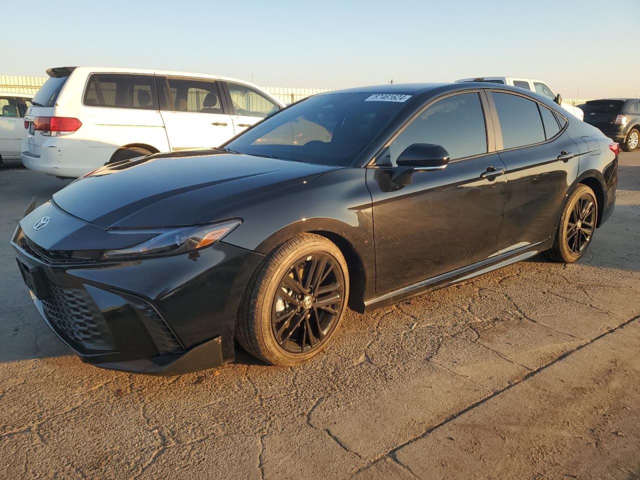 2025 TOYOTA CAMRY XSE