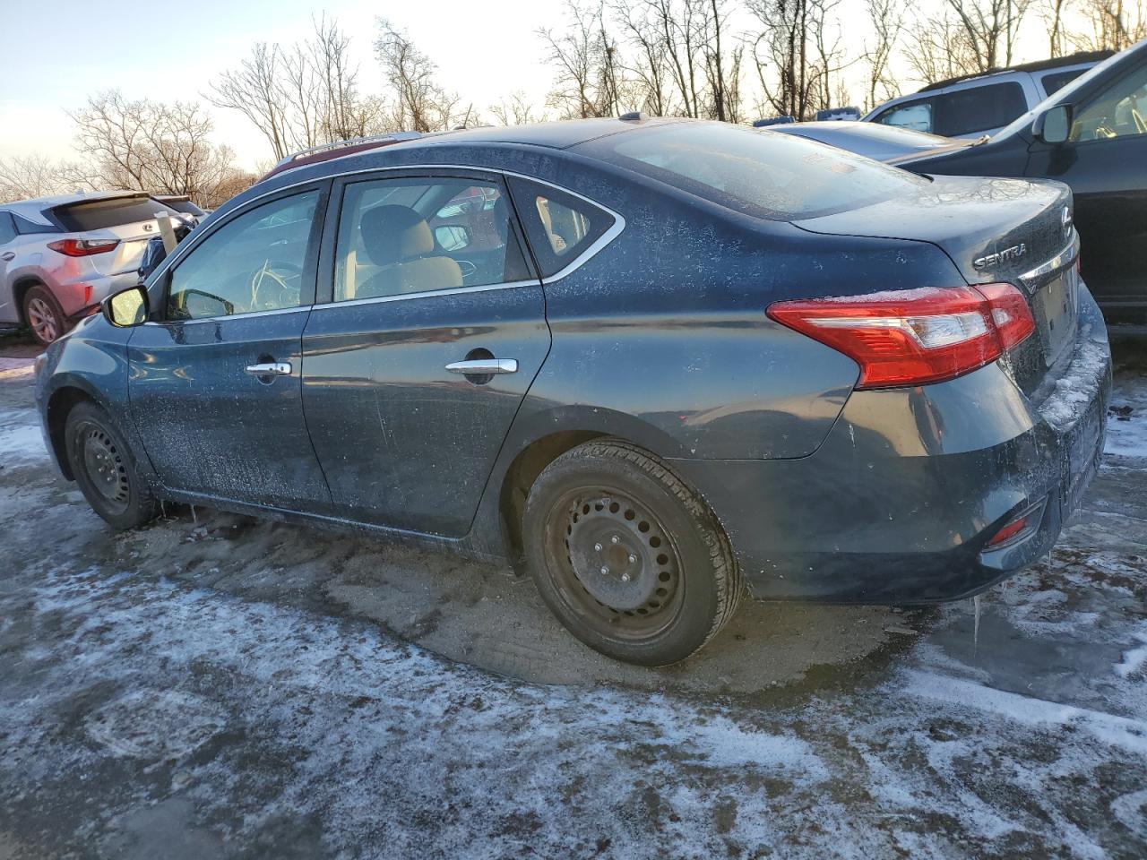 2017 NISSAN SENTRA S - Фото 2