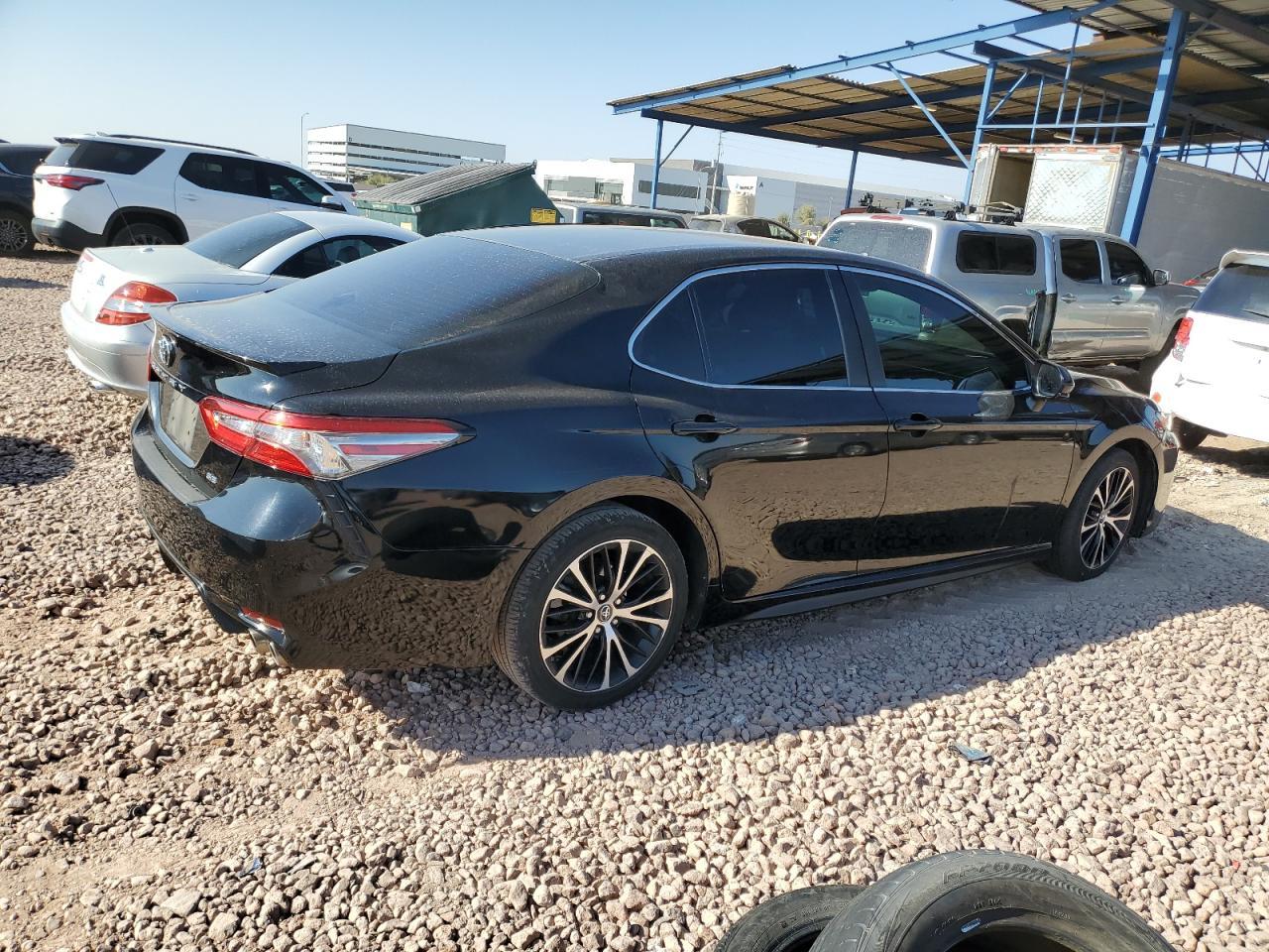 2018 TOYOTA CAMRY L - Image 3