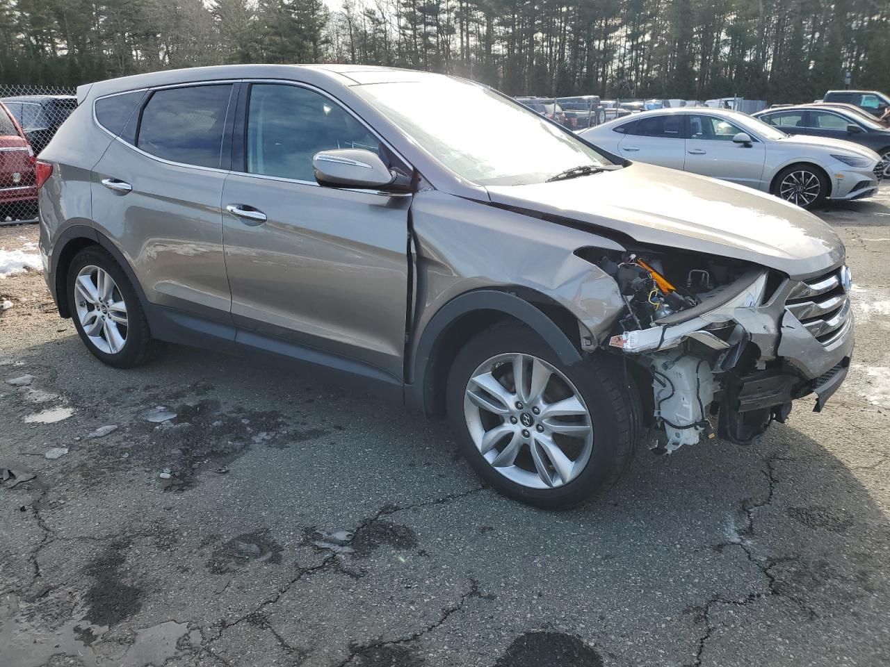 2013 HYUNDAI SANTA FE S - Image 4