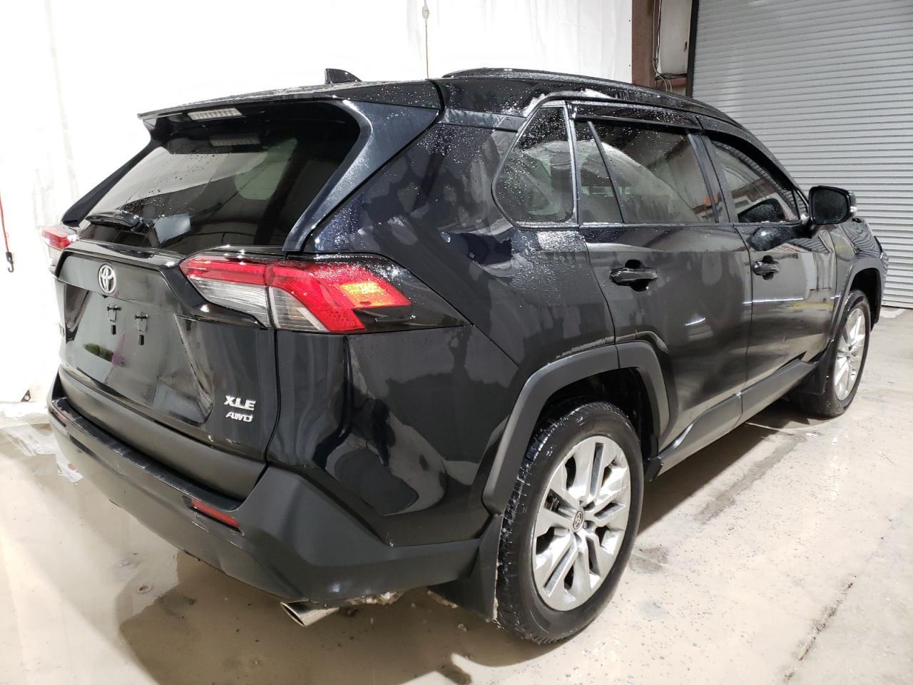 2024 TOYOTA RAV4 XLE P - Image 3