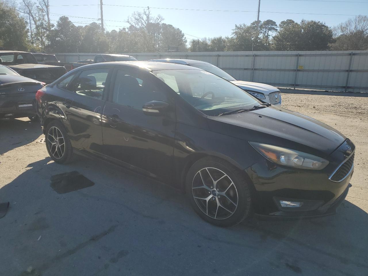 2017 FORD FOCUS SEL - Фото 4