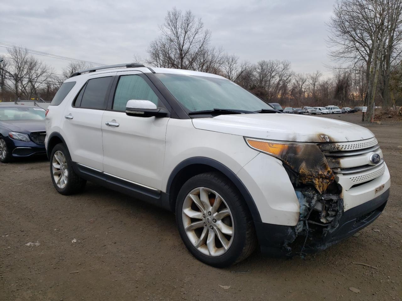 2013 FORD EXPLORER L - Image 4