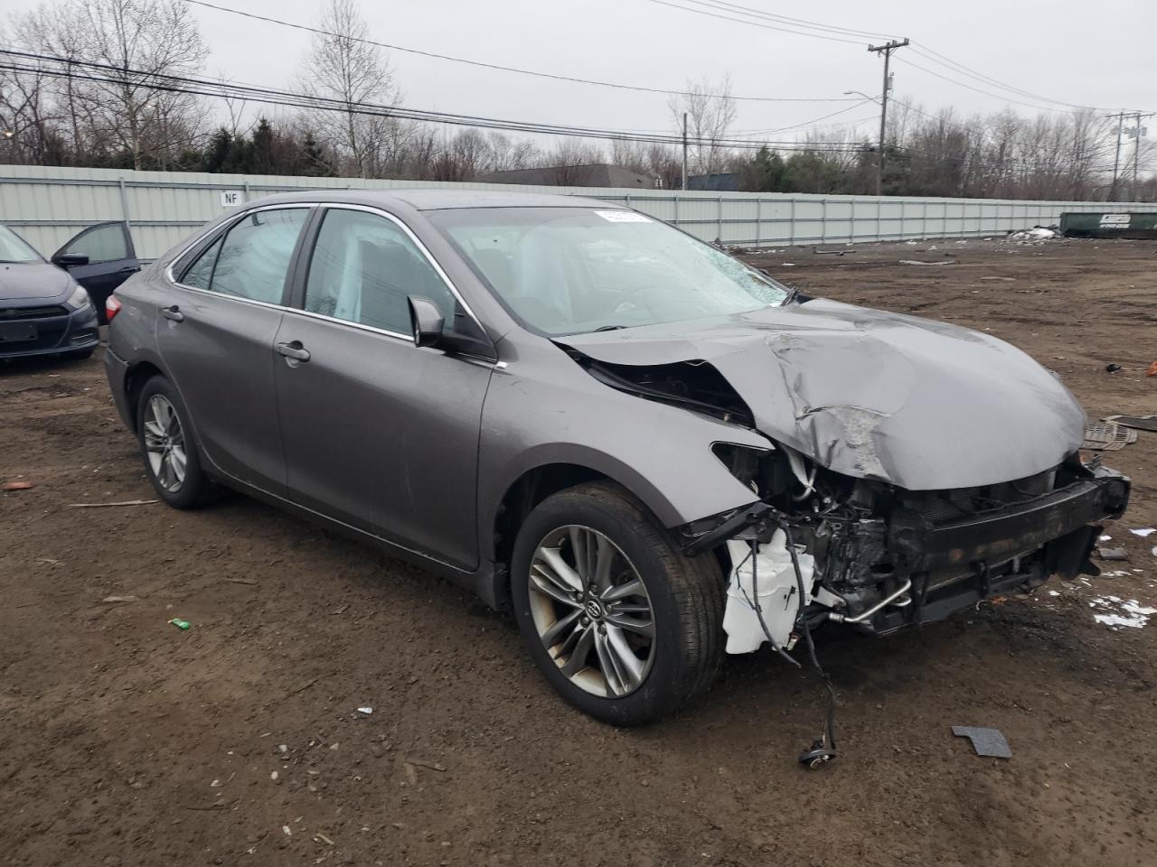 2017 TOYOTA CAMRY LE - Image 4